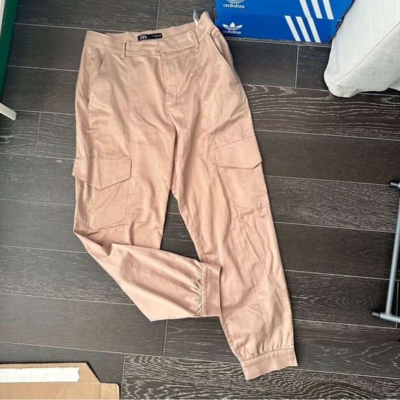 Zara Satin Finish Cargo Pants - Picture 2 of 5